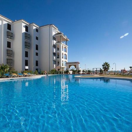 Apartamento Stunning Views Await You In Marina De La Duquesa Castillo de Sabinillas Exterior foto